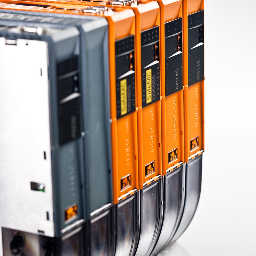 B&R ACOPOS Servo-Bewegungssteuerungssystem